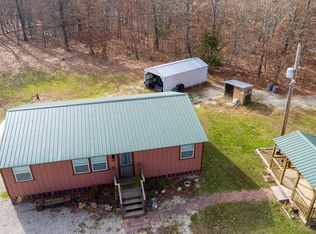 902 Cross Creek Rd, Marshfield, MO 65706