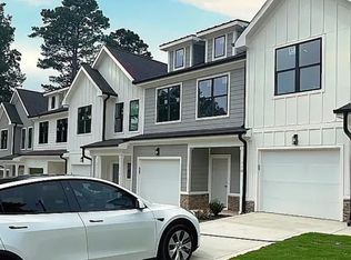122 Chella Ct, Sanford, NC 27330
