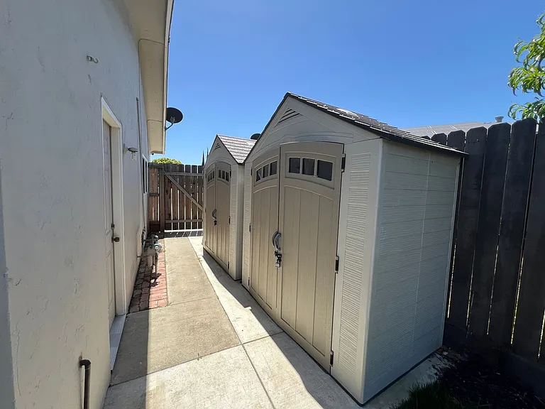 5753 Mohican Dr — Photo 39