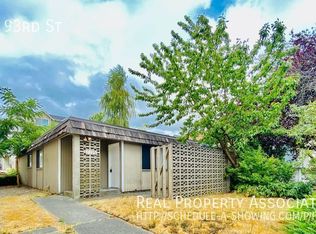 1128 N 93rd St, Seattle, WA 98103