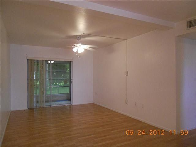 2nd image of 5843 Palm Ln #B2