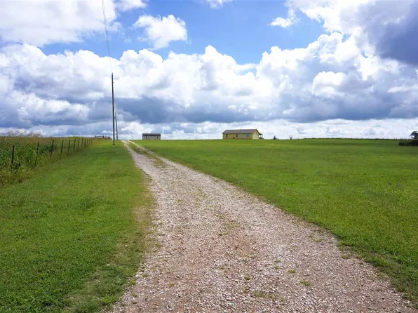 22384 Private Road 136, Perry, OK 73077