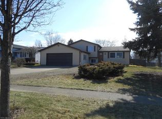 5176 Creekside Blvd, Brunswick, OH 44212
