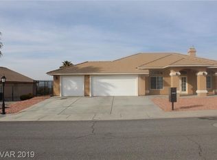 1840 S Vineyard Dr W, Pahrump, NV 89048