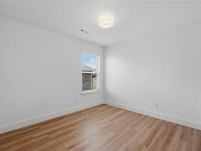 5089 Vista Ave — Photo 21