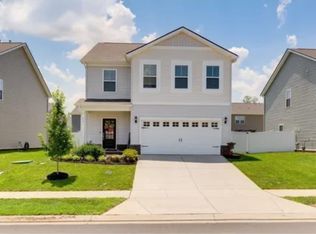 527 Torrey Pines Ln, Lebanon, TN 37087