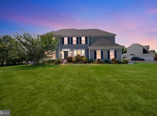 260 Bartlett Dr, Mickleton, NJ 08056