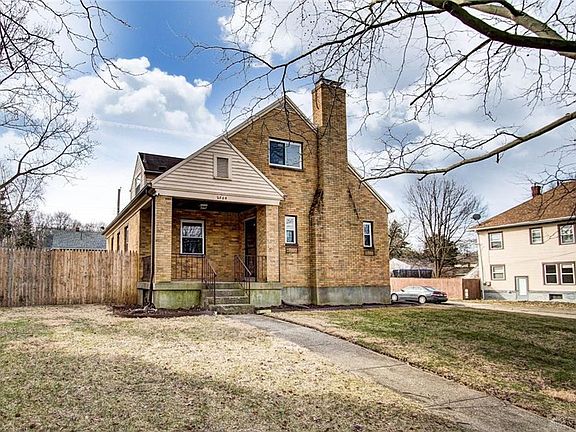 2nd image of 2504 Saint Charles Ave