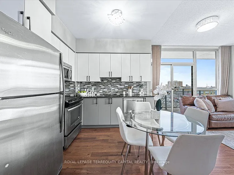 85 N Park Rd #505 — Photo 21