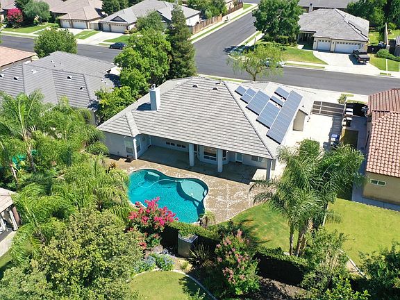 3rd image of 12604 Savonburg Dr
