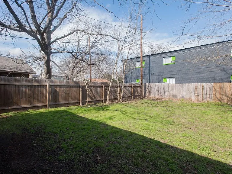 6000 Tracy Lynn Ln #A — Photo 15