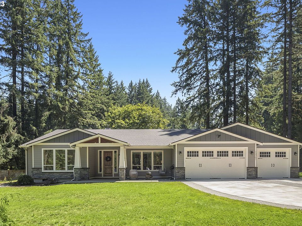 1st image of 13701 NE 199th Ct