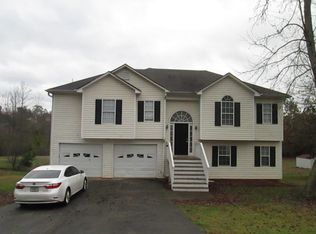 58 Bishop Mill Dr, Cartersville, GA 30121