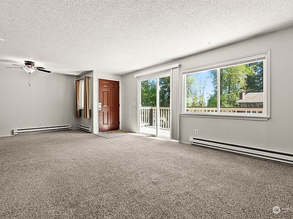 5th image of 3253 SE Goldmaur Ct