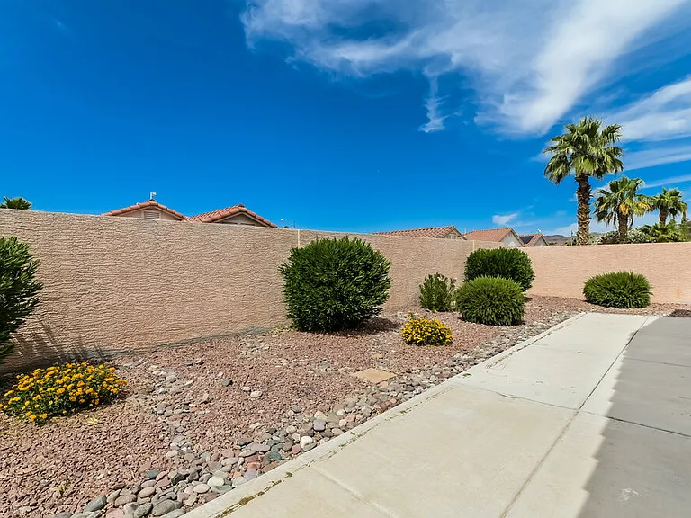 972 Trackers Glen Ave — Photo 16