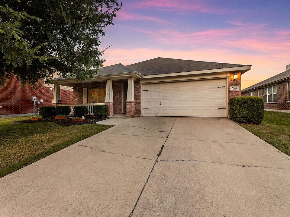 1st image of 1605 Cardinal Way