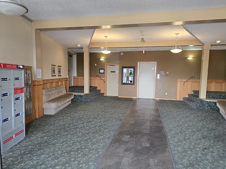 555 Dalgleish Dr #307 — Photo 7