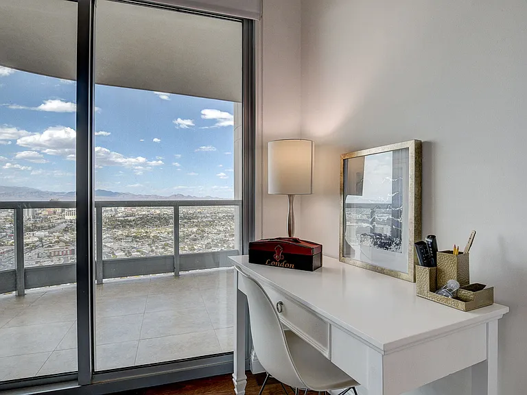 222 Karen Ave #4101 — Photo 31