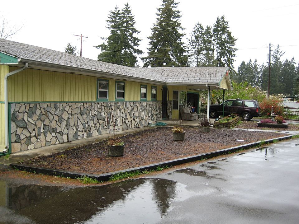 1st image of 15705 66th Ave E