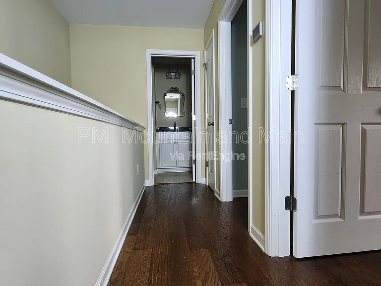 19 Barnett Shoals Dr — Photo 13