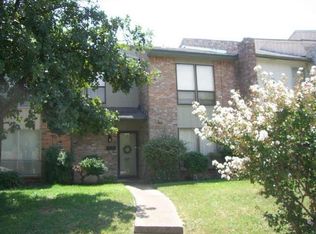 4017 Walnut Park Cir, Garland, TX 75042
