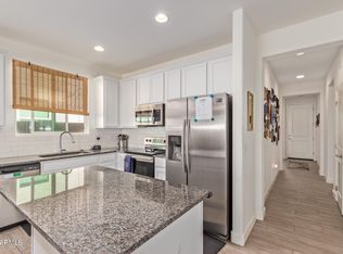 37678 N Poplar Rd, San Tan Valley, AZ 85140