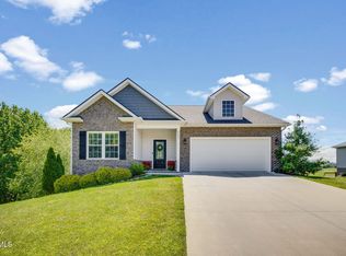 2384 Poplar Ridge Ct, Piney Flats, TN 37686