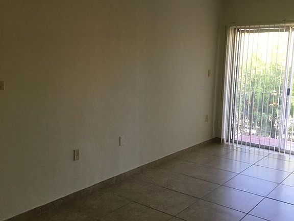 2nd image of 1008 NW 45th Ave APT 11