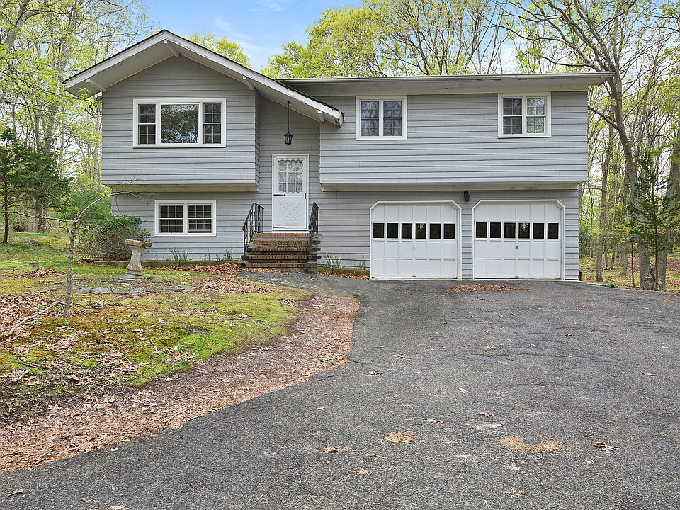 1st image of 41 Woodvale St