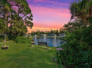 49 Amber St, Englewood, FL 34224