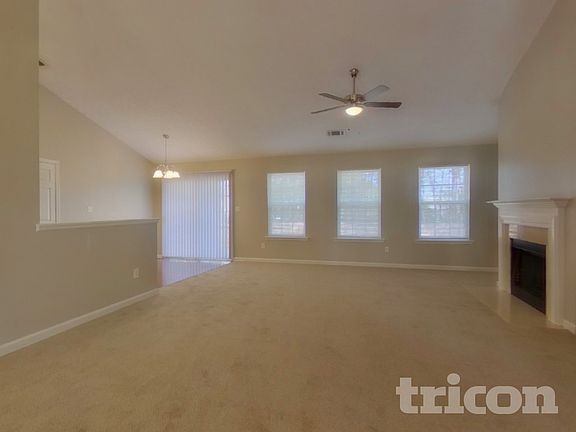 4th image of 1710 Brushcreek Dr