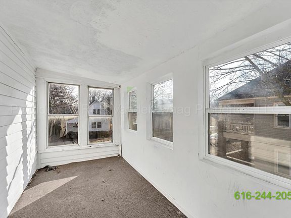 4th image of 1335 Hamilton Ave NW #2