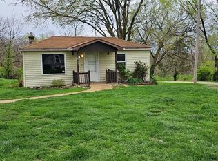 12753 Hencher Rd, De Soto, MO 63020