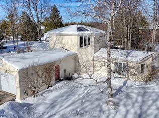 5 Wilmot St, Kingston, ON K7L 4V1