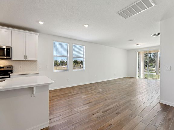 The Daphne floorplan at 4537 Sidesaddle Trail.