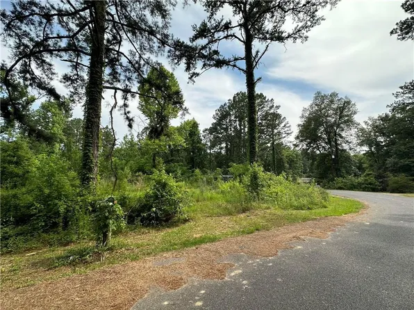 21 Western Heights Dr, Boyce, LA 71409
