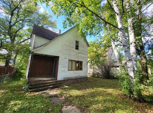 111 Carrie Ave, Eveleth, MN 55734