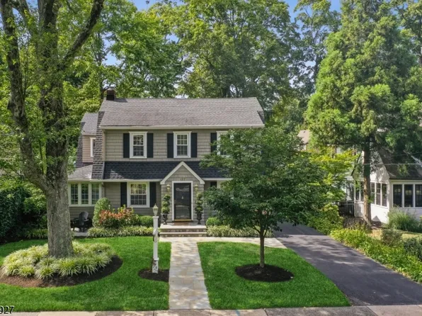 127 Green Village Rd, Madison Boro, NJ 07940