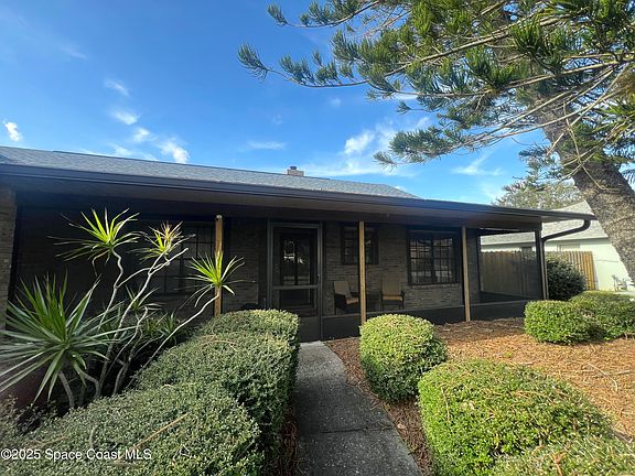 2nd image of 3231 Brentwood Ln