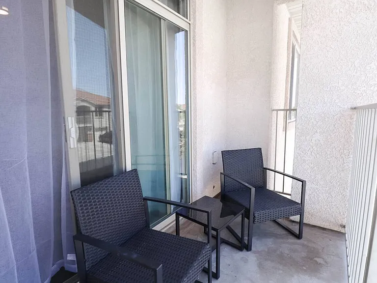 134 Shade Tree Ln #B — Photo 11