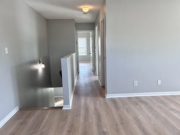 379 Jasmine Dr — Photo 15