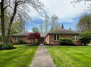 64 Plantation Ct, East Amherst, NY 14051