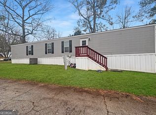 206 Elcona Dr, Fayetteville, GA