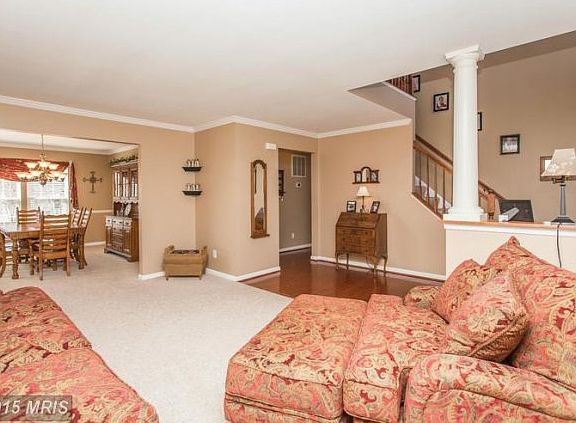 Living/Front Room