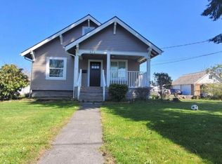 424 Park Ave, Buckley, WA 98321