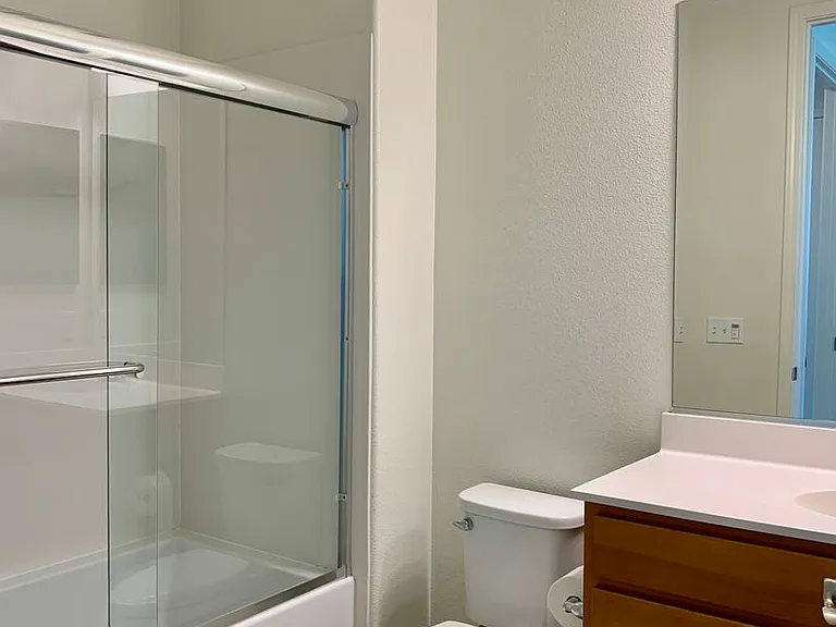 1900 Monroe Ct #100 — Photo 19