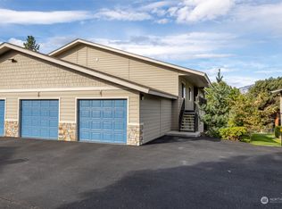 520 11th St NE APT 9, East Wenatchee, WA 98802