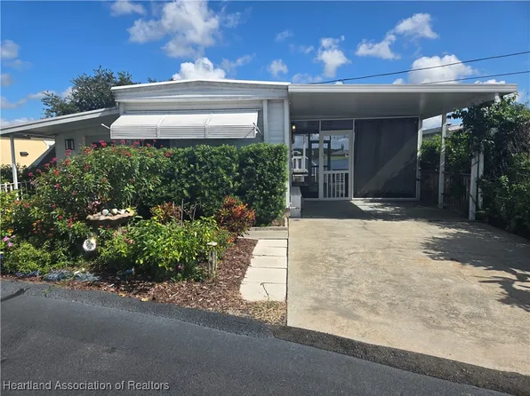 25 Lake Gardens Dr, Lake Placid, FL 33852