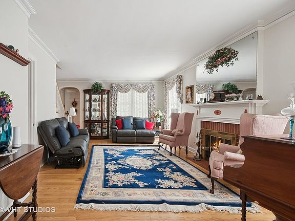 3rd image of 6630 N Loron Ave
