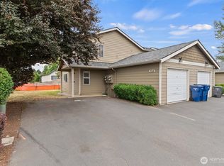 304 29th St SE APT 101, Auburn, WA 98002